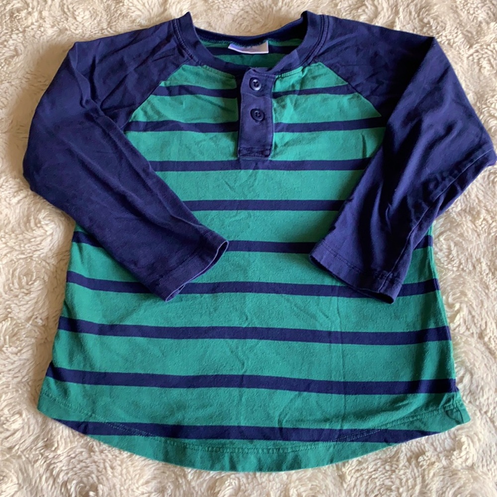 Hanna Andersson Stripe Henley 3/4 long sleeve tee